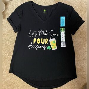 St Patrick’s Day T-shirt st patricks day shirt Irish shamrock beer womens small